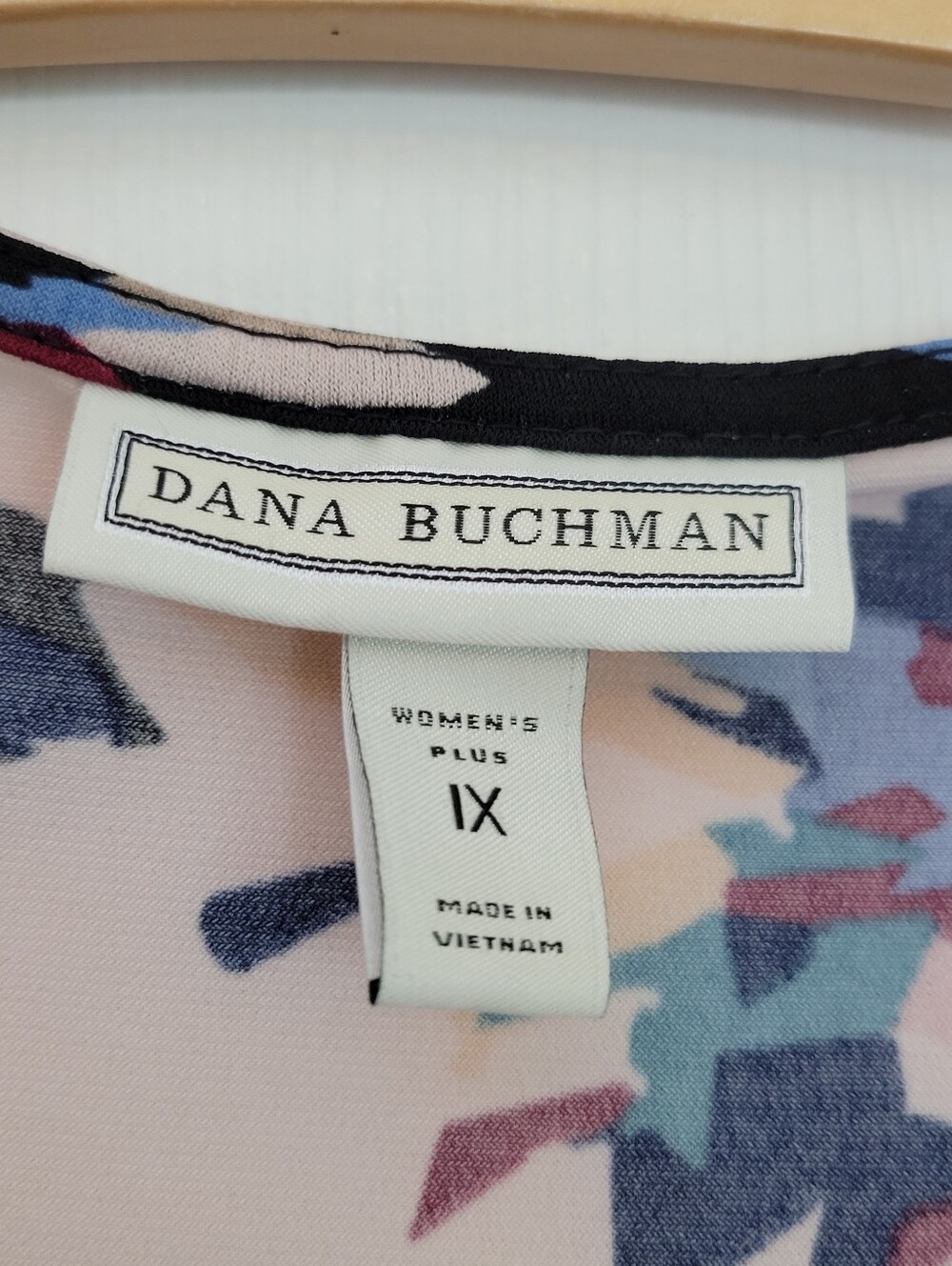 Dana Buchman Floral Print Sleeveless Drape Top Plus Size 1x - Picture 4 of 6